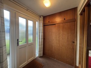 FRONT VESTIBULE- click for photo gallery